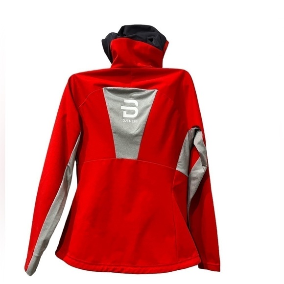 BJORN Daehlie Winter North Jacket - Like New - Picture 3 of 10